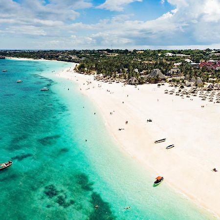 Gold Zanzibar Beach House & Spa Kendwa Esterno foto