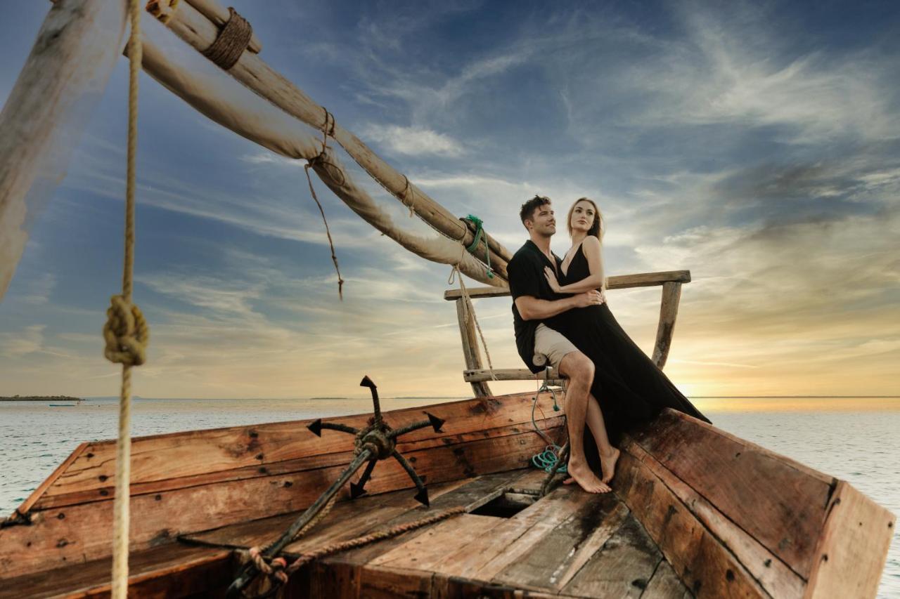 Gold Zanzibar Beach House & Spa Kendwa Esterno foto