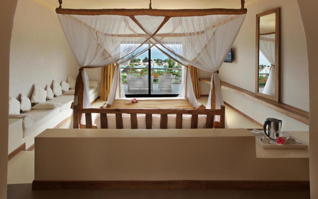 Gold Zanzibar Beach House & Spa Kendwa Esterno foto