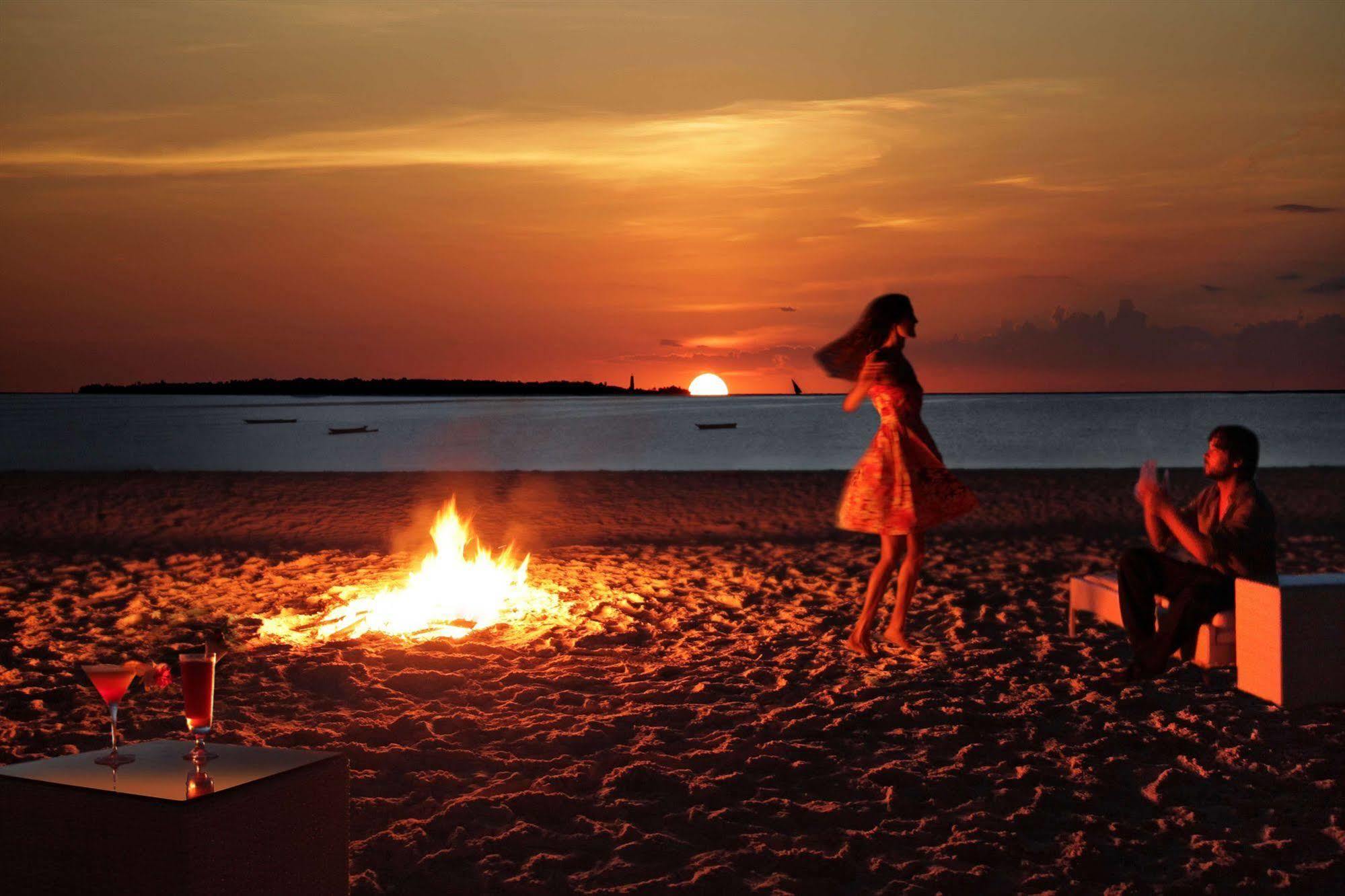 Gold Zanzibar Beach House & Spa Kendwa Esterno foto