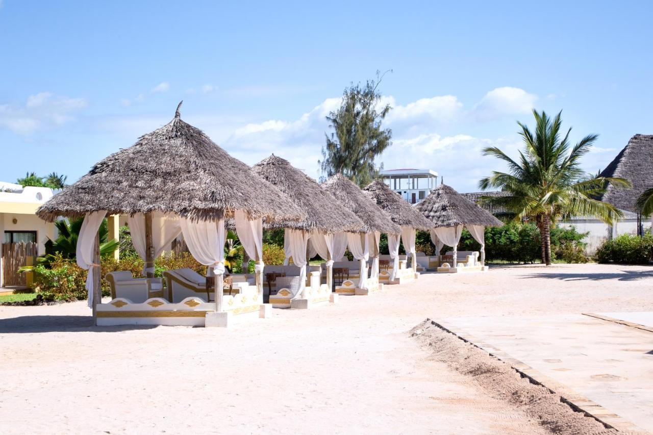 Gold Zanzibar Beach House & Spa Kendwa Esterno foto