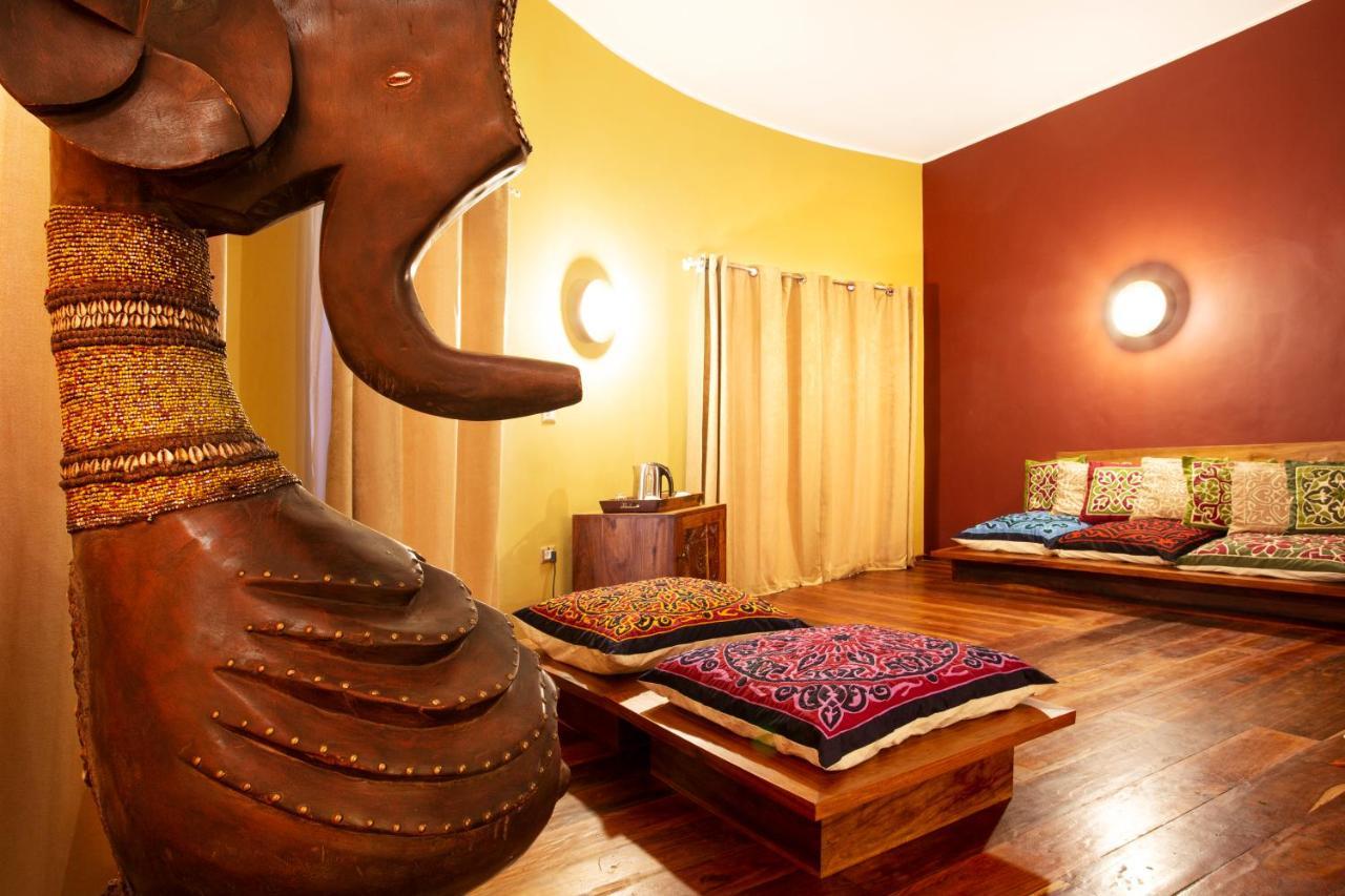 Gold Zanzibar Beach House & Spa Kendwa Esterno foto